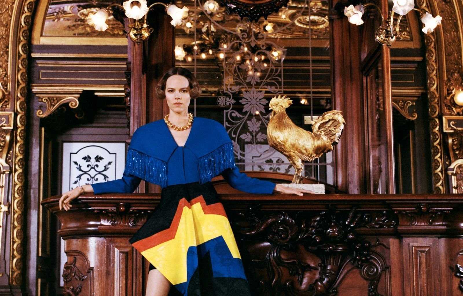 Loewe se cansó del beige: ¿nostalgia o rebeldía?